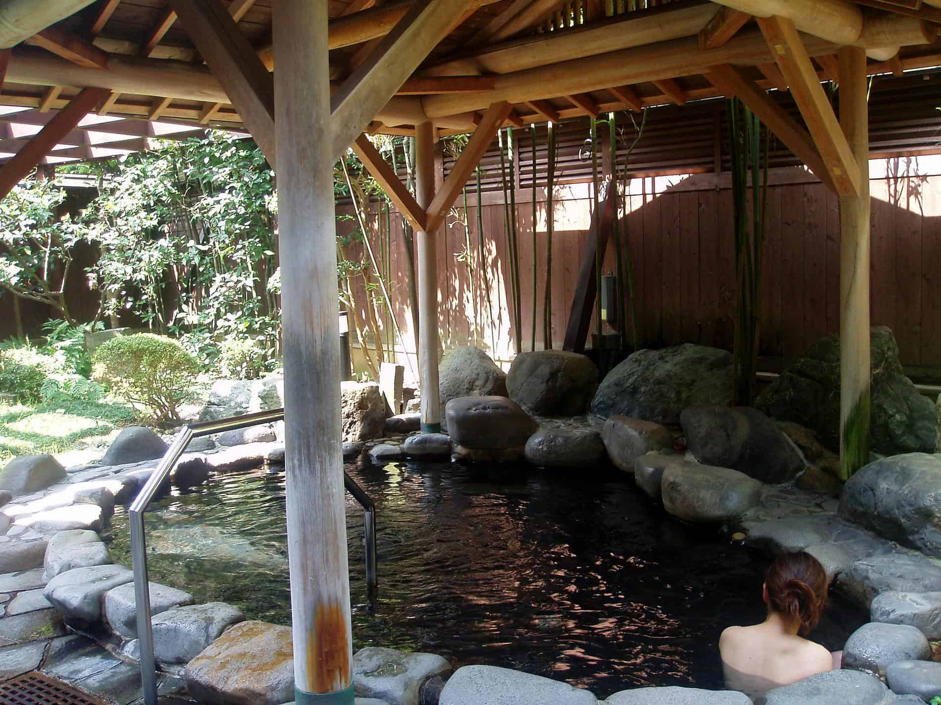บรรยากาศภายในของ Kounoyu Onsen