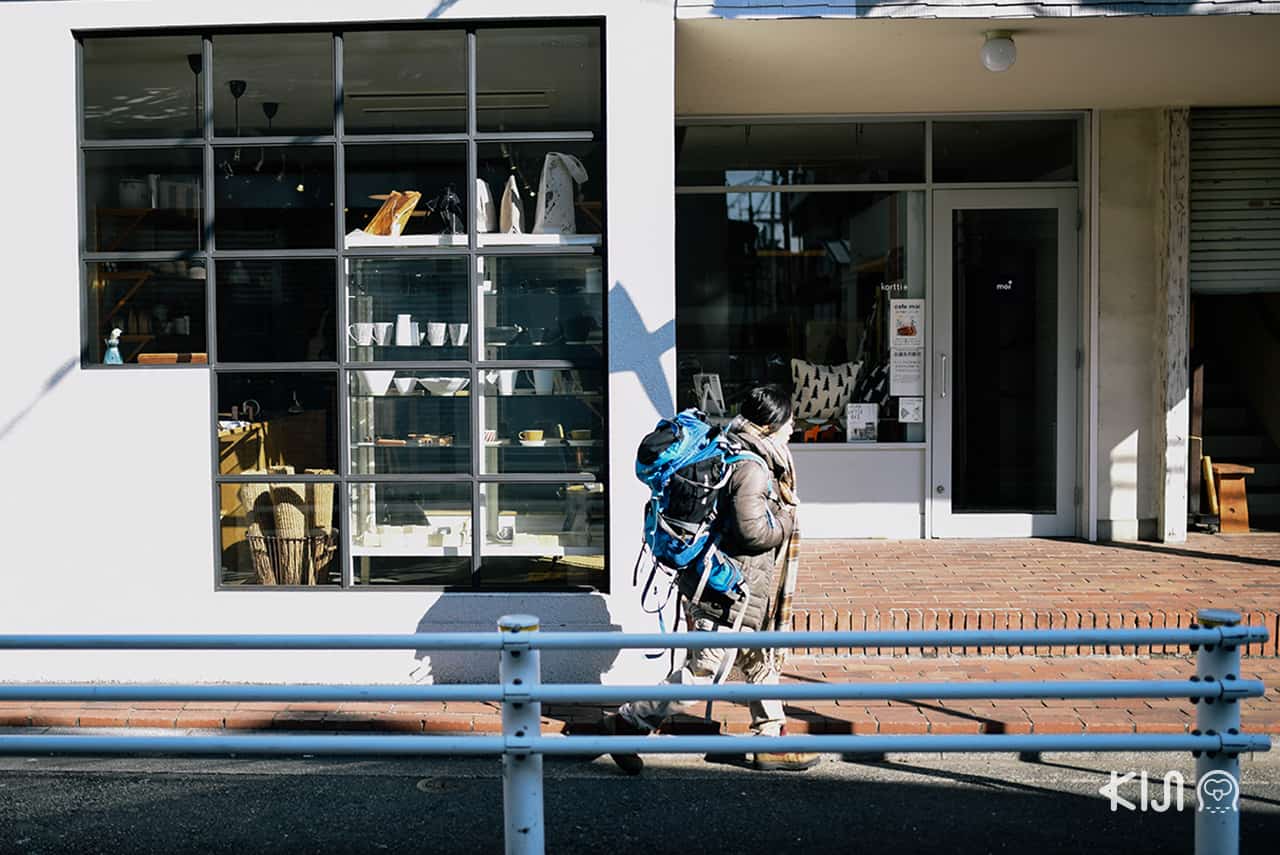 ด้านหน้าร้าน Cinq