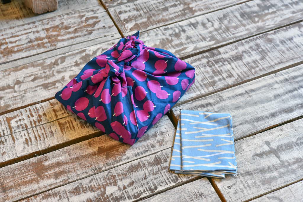 ร้าน คะมะวะนุ (Kamawanu) ร้านขายผ้าที่มีชื่อเสียงของย่านอาซากุสะ (Asakusa)