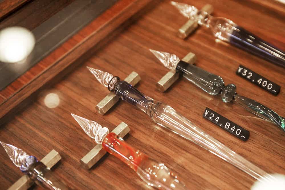 ปากกาดีไซน์สุดล้ำจากร้าน KAKIMORI