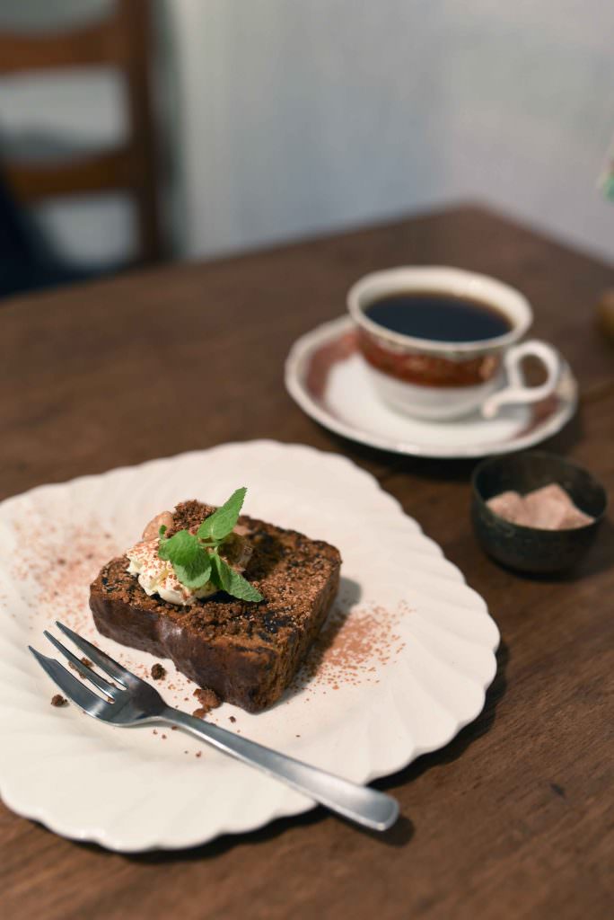 ขนมเค้กอบกรอบที่เหมาะกับเครื่องดื่มร้อนๆ สูตรเฉพาะของร้าน ARUMAKAN