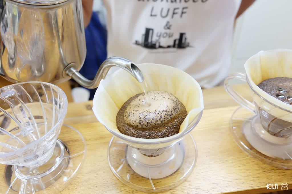 กาแฟดริปของร้าน SUNDAY ZOO