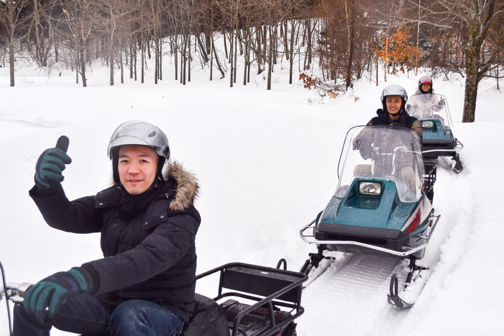 กิจกรรมขี่สโนว์โมบิล (Snowmobile) ระยะทางไกลที่อิชิคาริ (Ishikari)