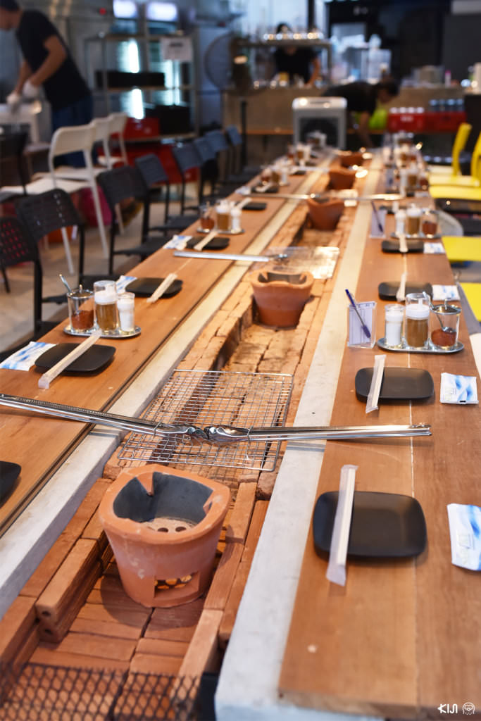 บรรยากาศภายในร้าน Teppen ร้านวาระยากิอิซากายะ ร้านอาหารญี่ปุ่นที่มีความโดดเด่นในเรื่องของการทำเมนู “วาระยากิ”