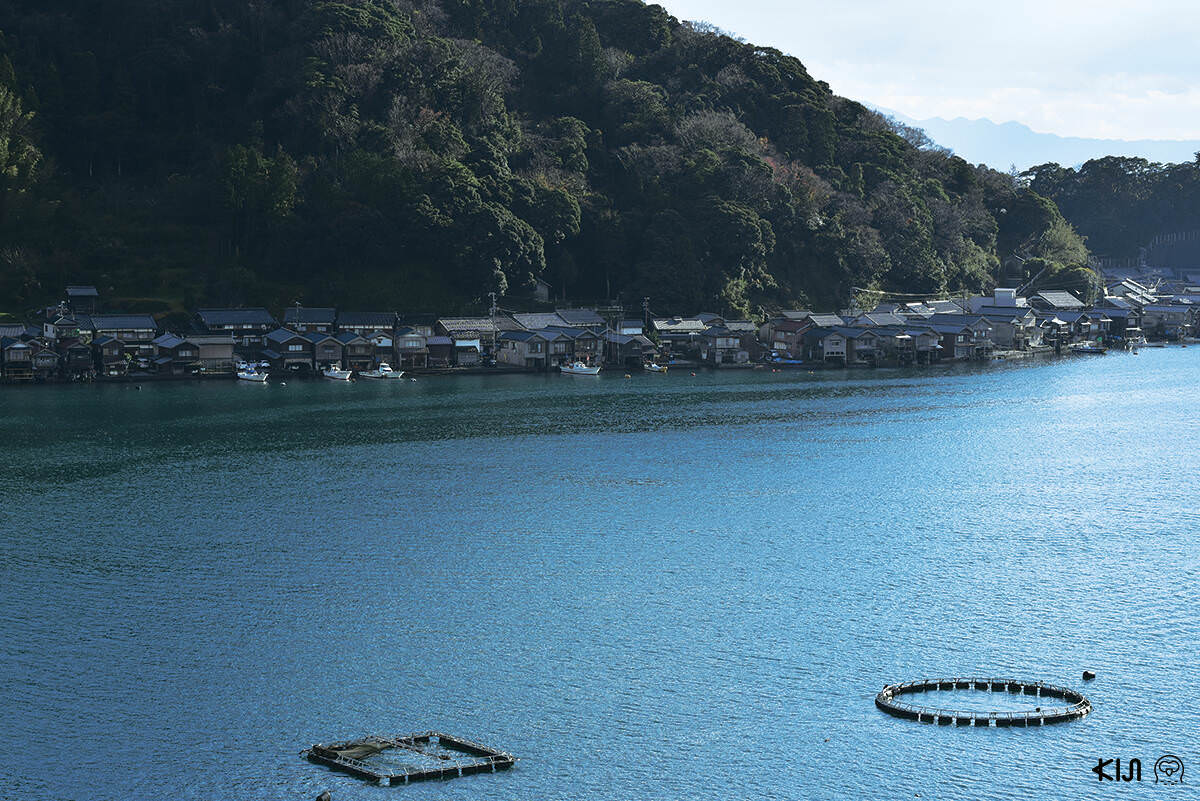 บรรยากาศของ อิเนะ (ine)