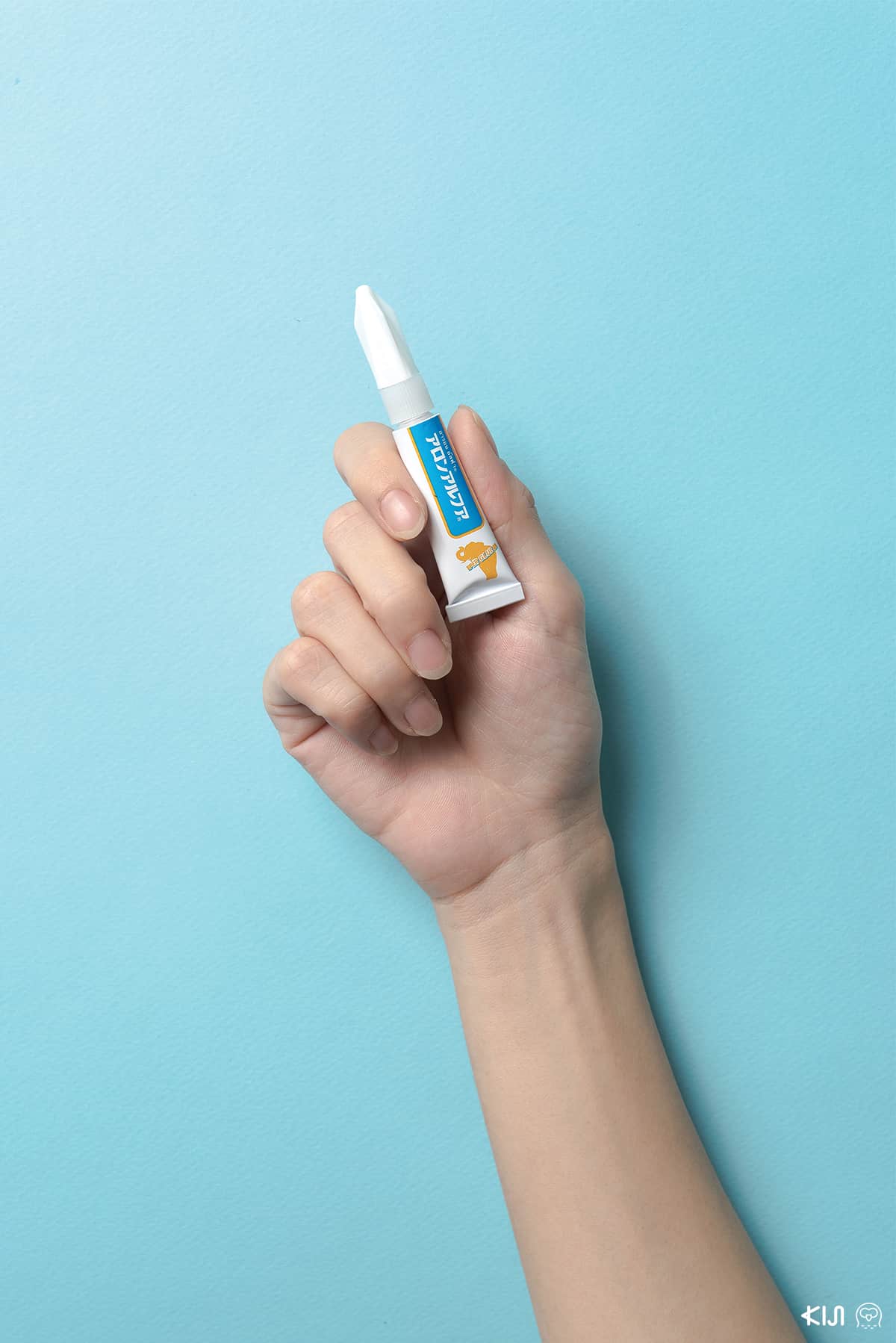 กาวอารอน อัลฟ่า จากญี่ปุ่น