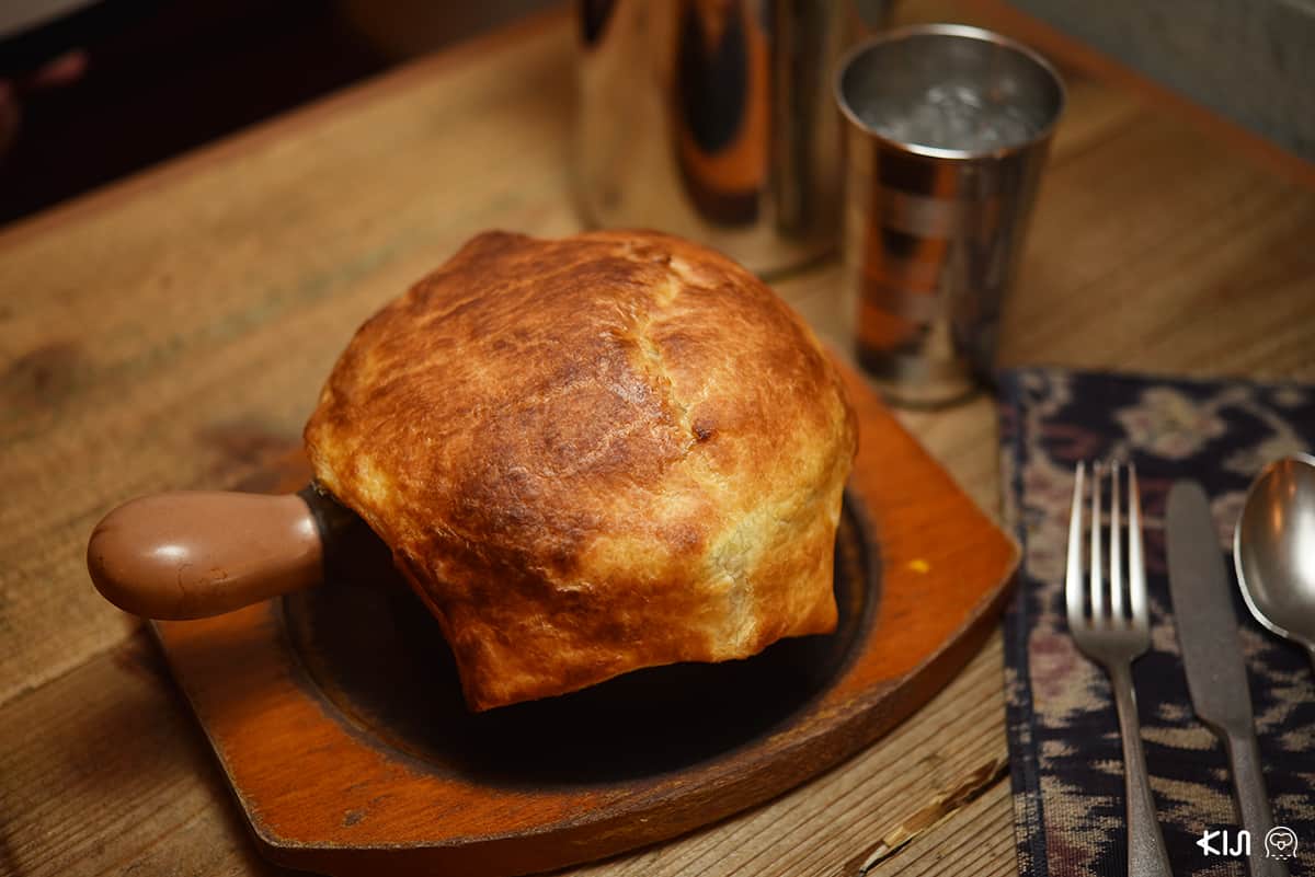 ร้าน Rakkyo Sapporo ESTA : ซุปแกงกะหรี่ไก่ใส่เกาดาชีพ ราคา 1,500 เยน