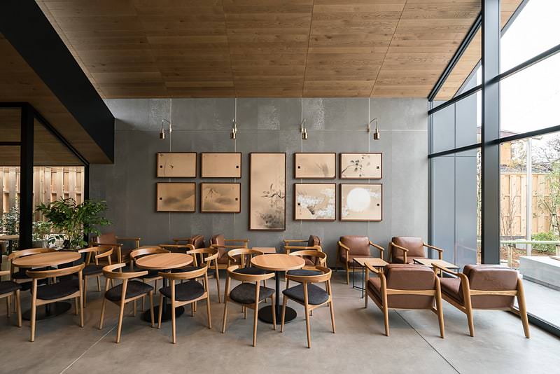 บรรยากาศภายใน Starbucks Coffee Kanetsuki Street Store