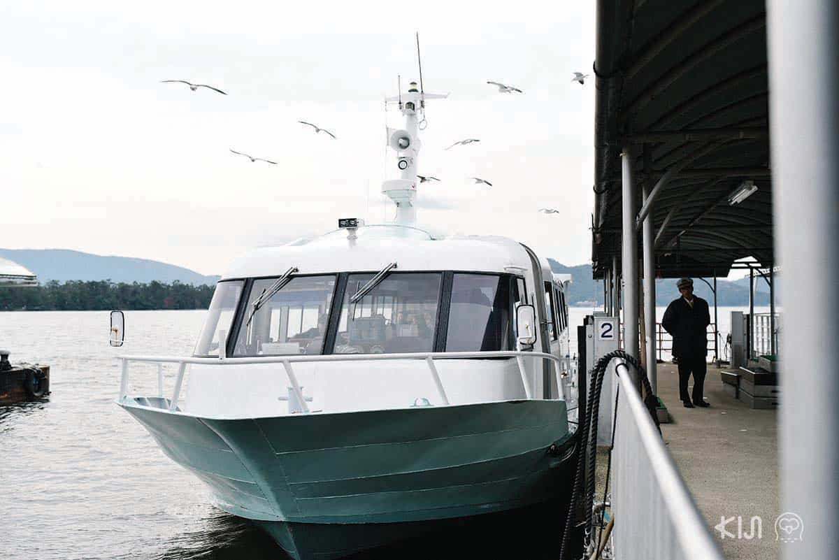 เรือโดยสารข้ามฟากระหว่างแผ่นดิน 2 ฝั่งของอามาโนะฮาชิดาเตะ