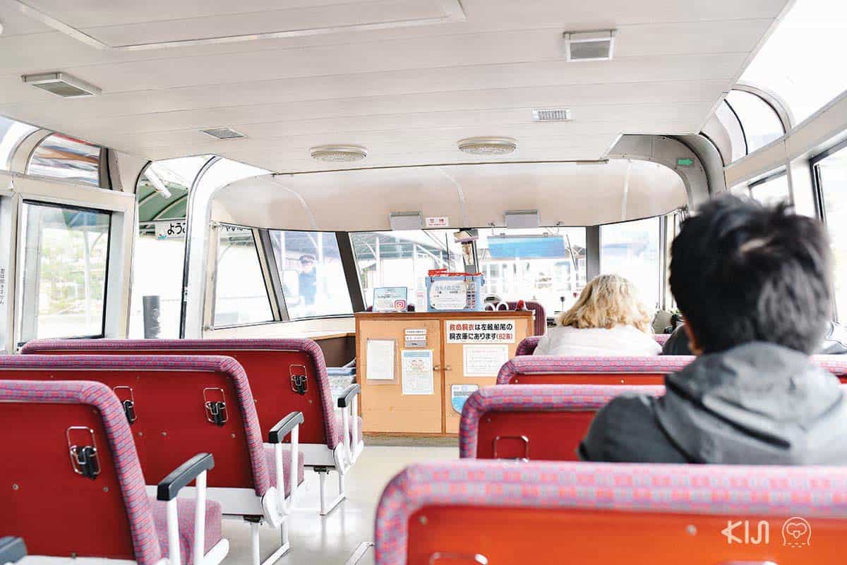 บรรยากาศภายในเรือโดยสารข้ามฟากของอามาโนะฮาชิดาเตะ