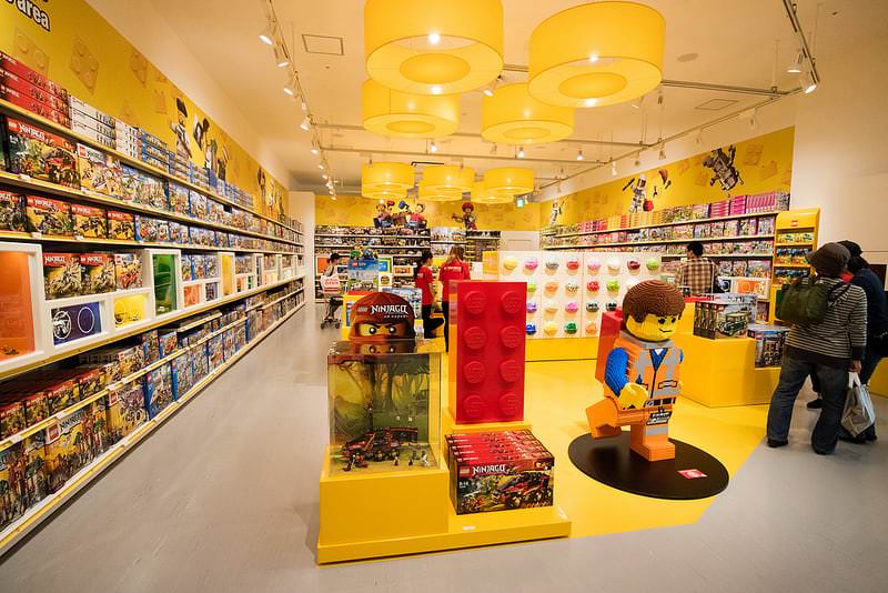 ภายในร้านเลโก้ (Lego Store)