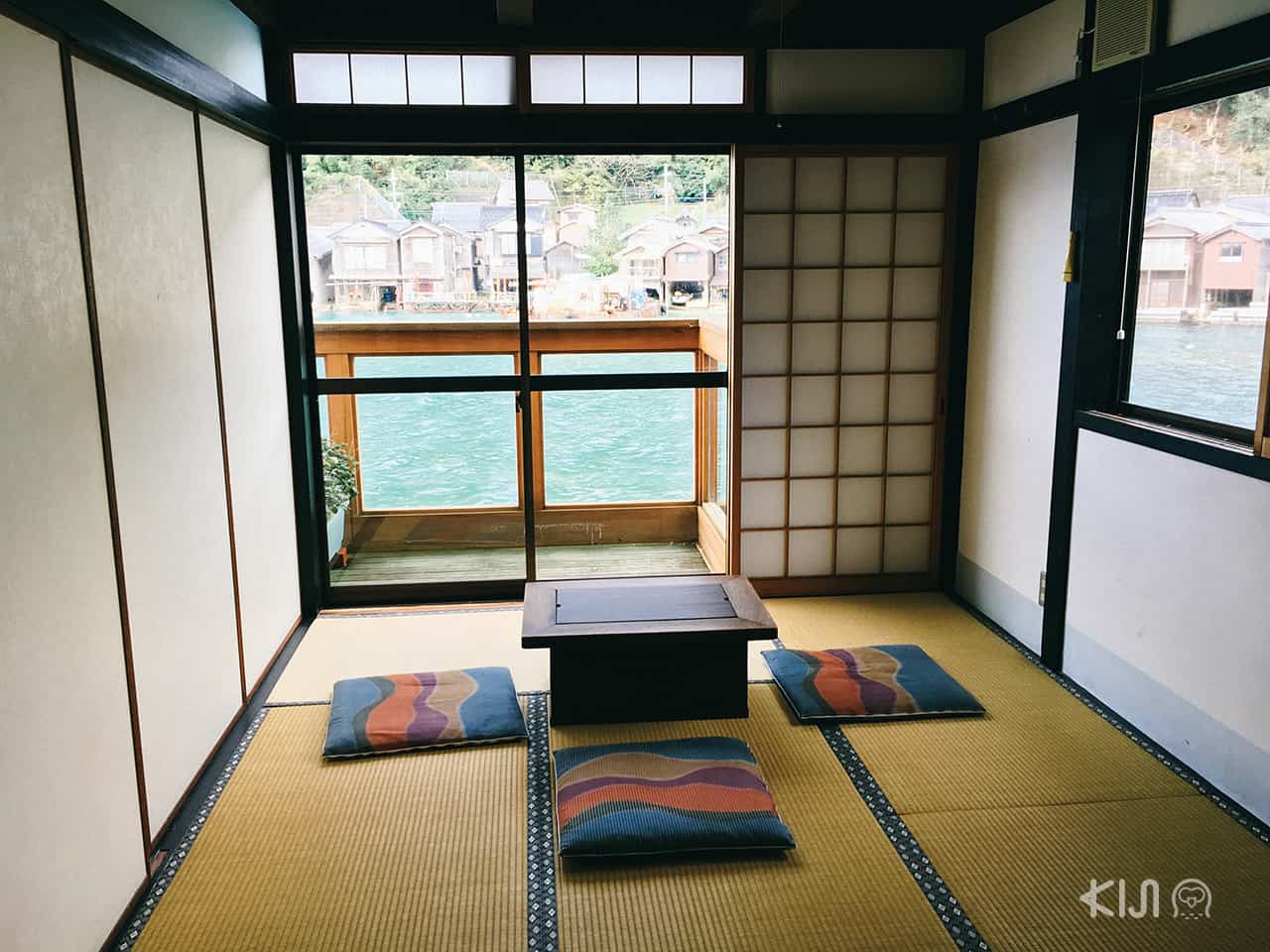 บรรยากาศภายในเกสต์เฮาส์ The Funaya