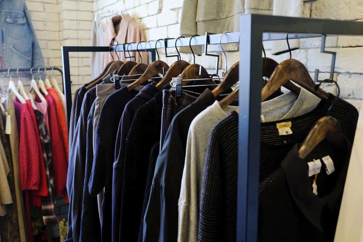 เสื้อผ้ามือสองที่ย่านชิโมะคิตะซาว่า (Shimokitazawa)