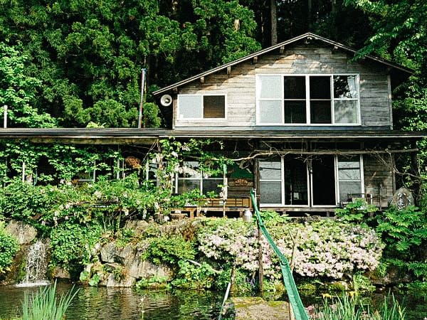 ฟาร์มสเตย์บรรยากาศดีตั้งอยู่ริมทะเลสาบทาซาวาโกะ (Tazawako Lake)