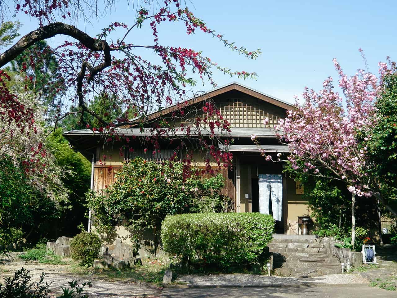 10 Farm Stays in Japan | Guest House " YOSHI"