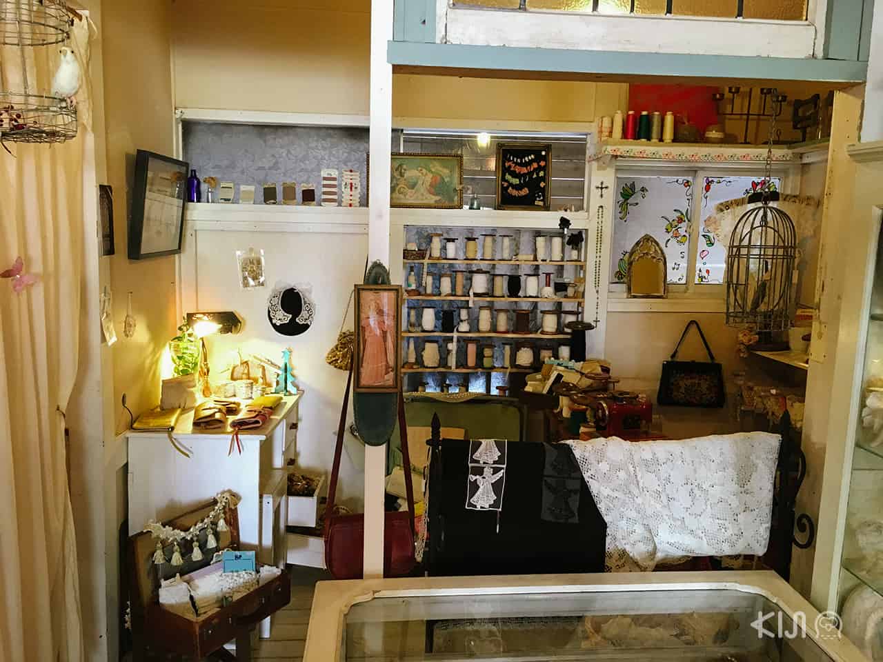 ร้านขายของแฮนด์เมดที่ Yufuin Floral Village