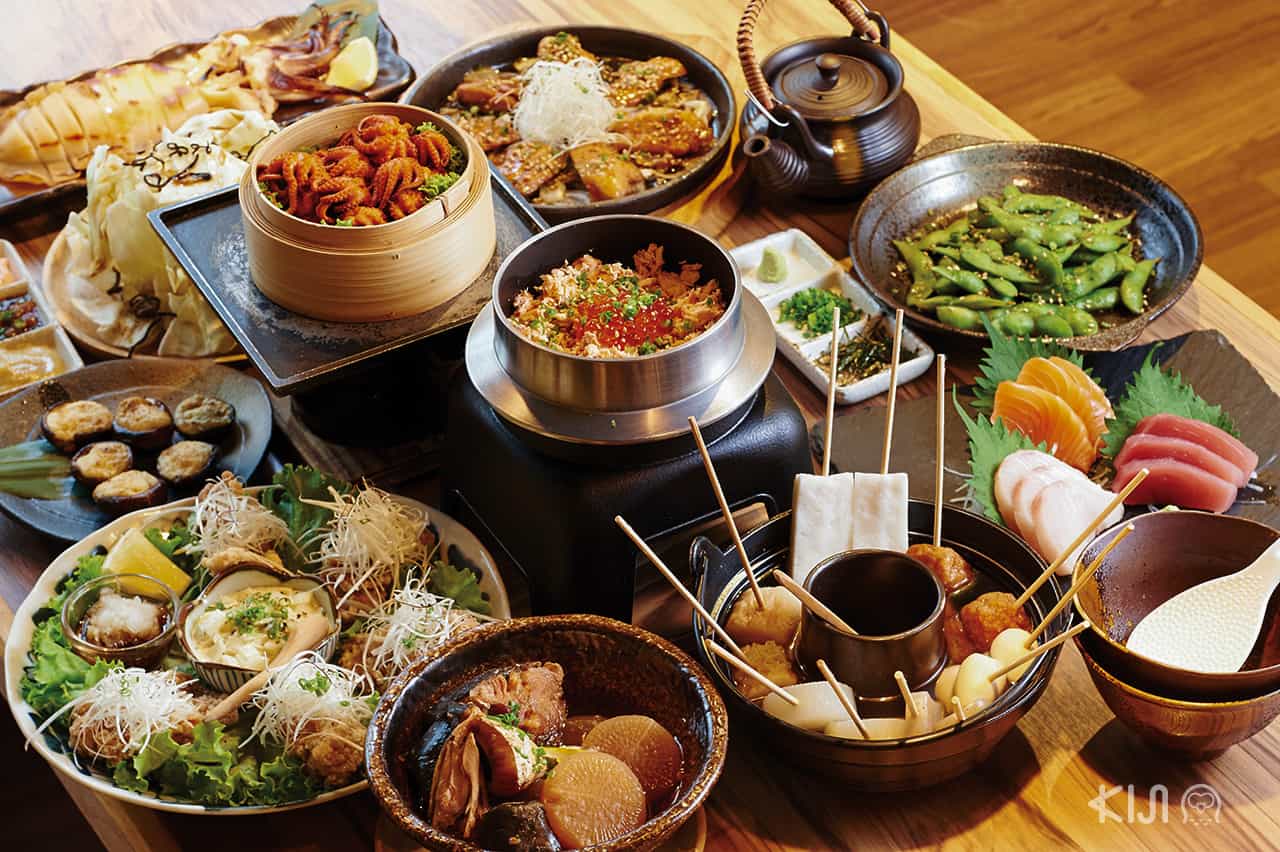 อาหารภายในร้าน Banya