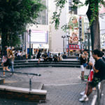 สวนสามเหลี่ยม (Sankaku Koen) สถานที่นัดพบยอดฮิตของเหล่าวัยรุ่นโอซาก้า