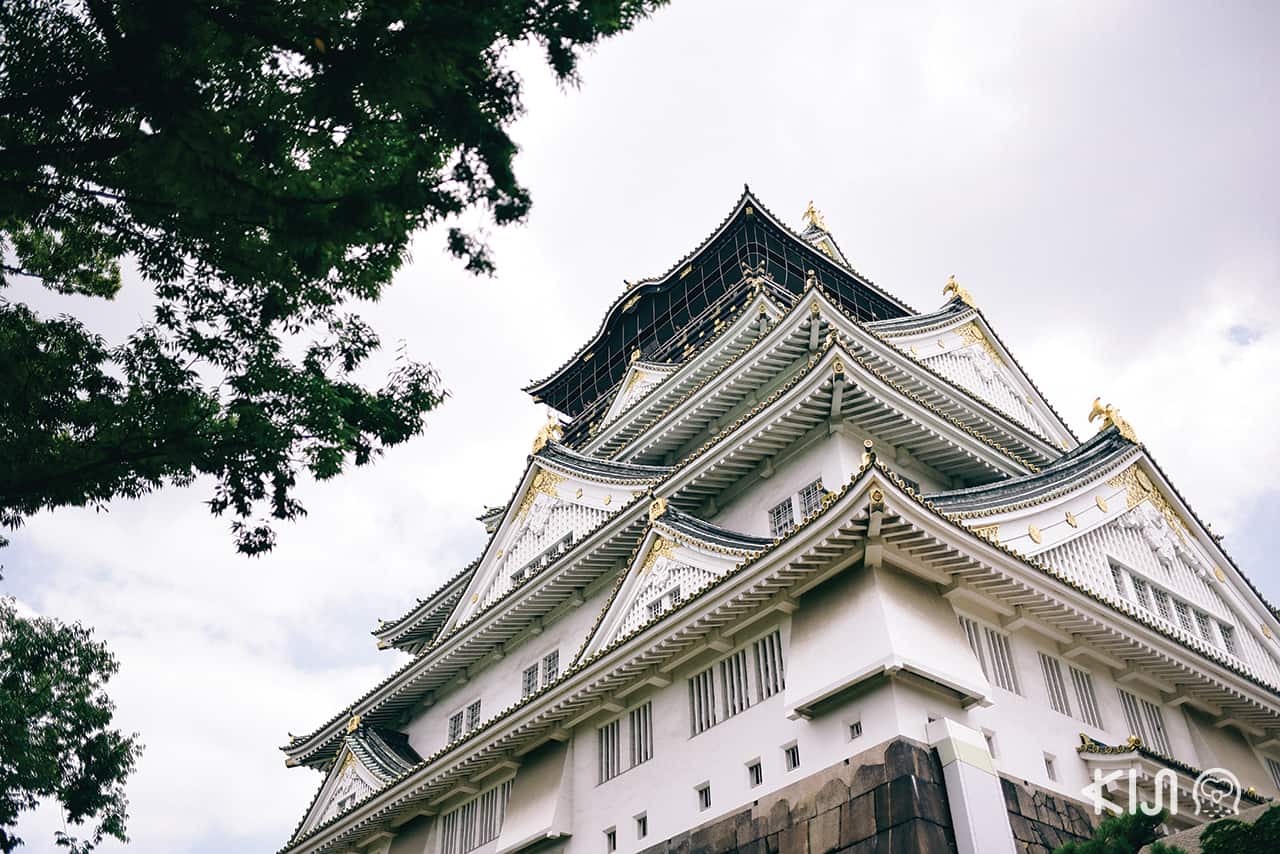 ปราสาทโอซาก้า (Osaka Castle)