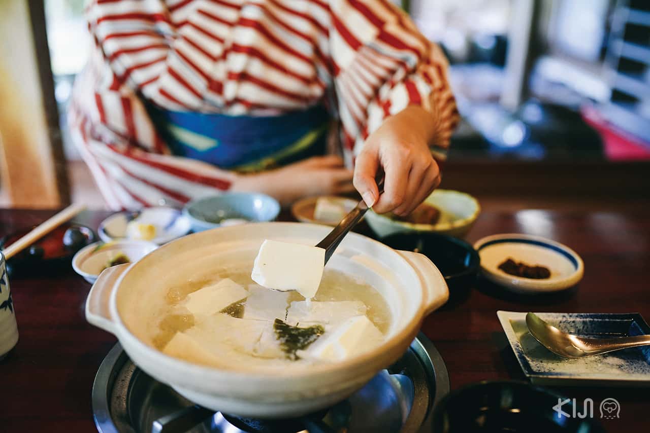 ยูโดฟุจากร้าน Yudofu Sagano ย่านอาราชิยาม่า (Arashiyama)