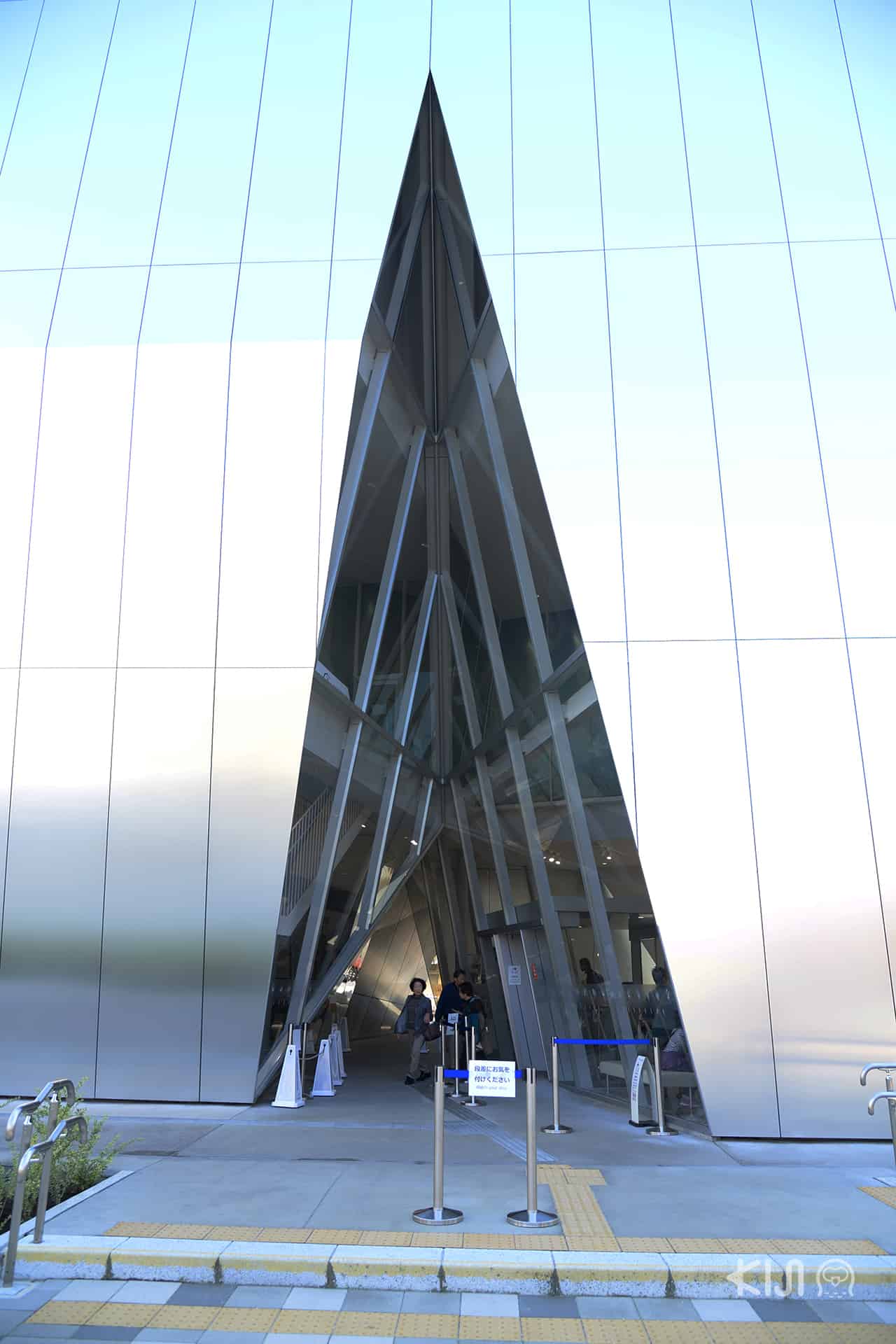 การออกแบบตึกของ Sumida Hokusai Museum