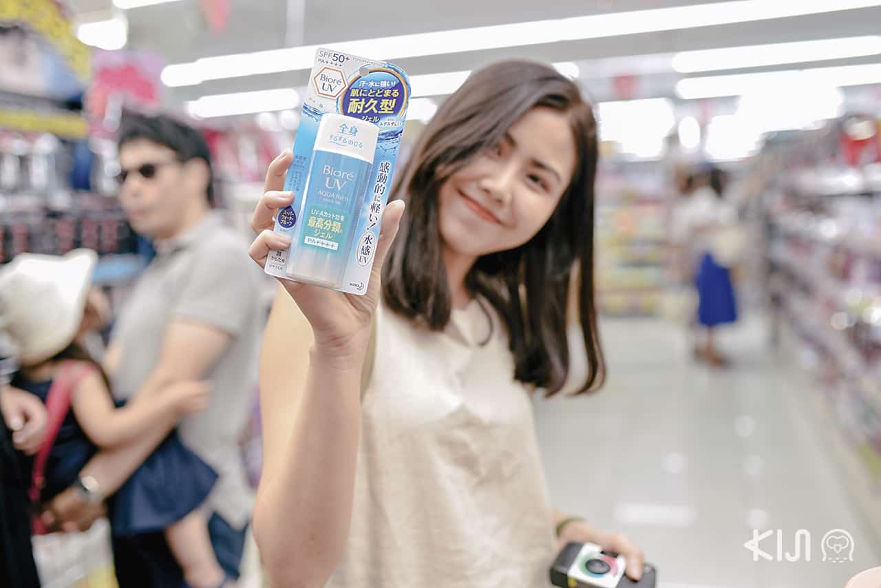 สินค้าที่ขายในร้าน ดองกิโฮเต้ (Don Quijote) ที่โอซาก้า