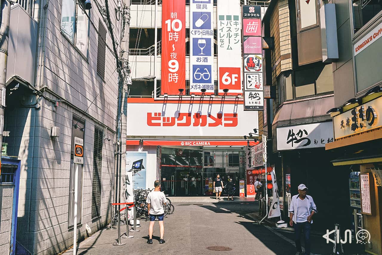 ร้าน Bic Camera ที่โอซาก้า