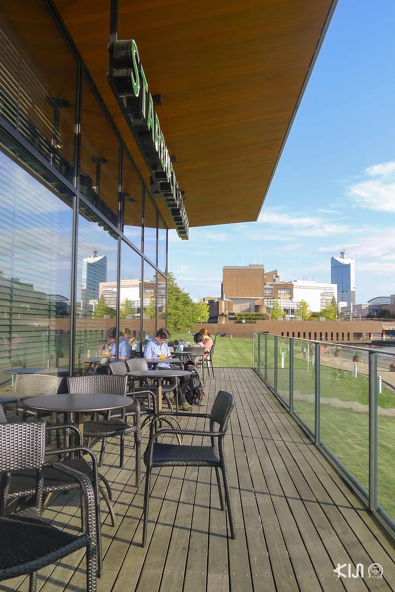 ที่นั่ง outdoor ด้านนอก