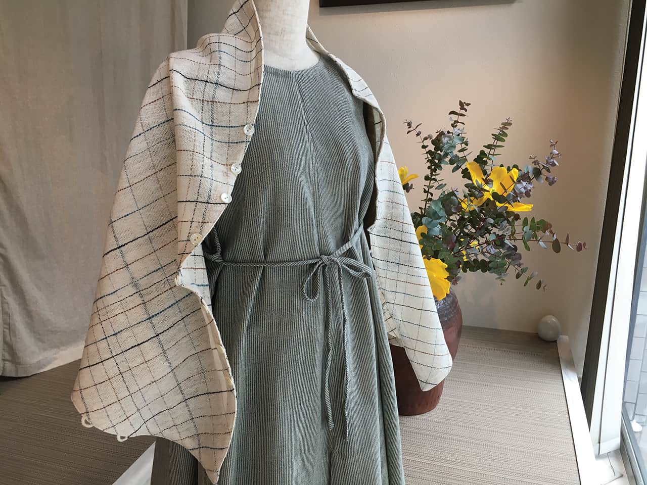 เสื้อผ้าของแบรนด์ USAATO