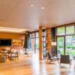 โซนพื้นที่ส่วนกลางภายในโณงแรมพรีเมียมแคปซูลในญี่ปุ่น