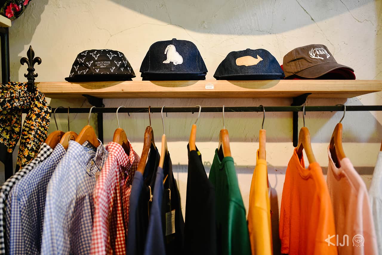 บรรยากาศด้านในร้าน Rin Selected Shop ย่าน Nakazakicho ในโอซาก้า 