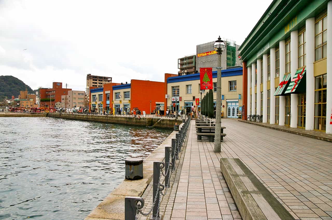 ท่าเรือโมจิ (Mojiko Port) ฟุกุโอกะ