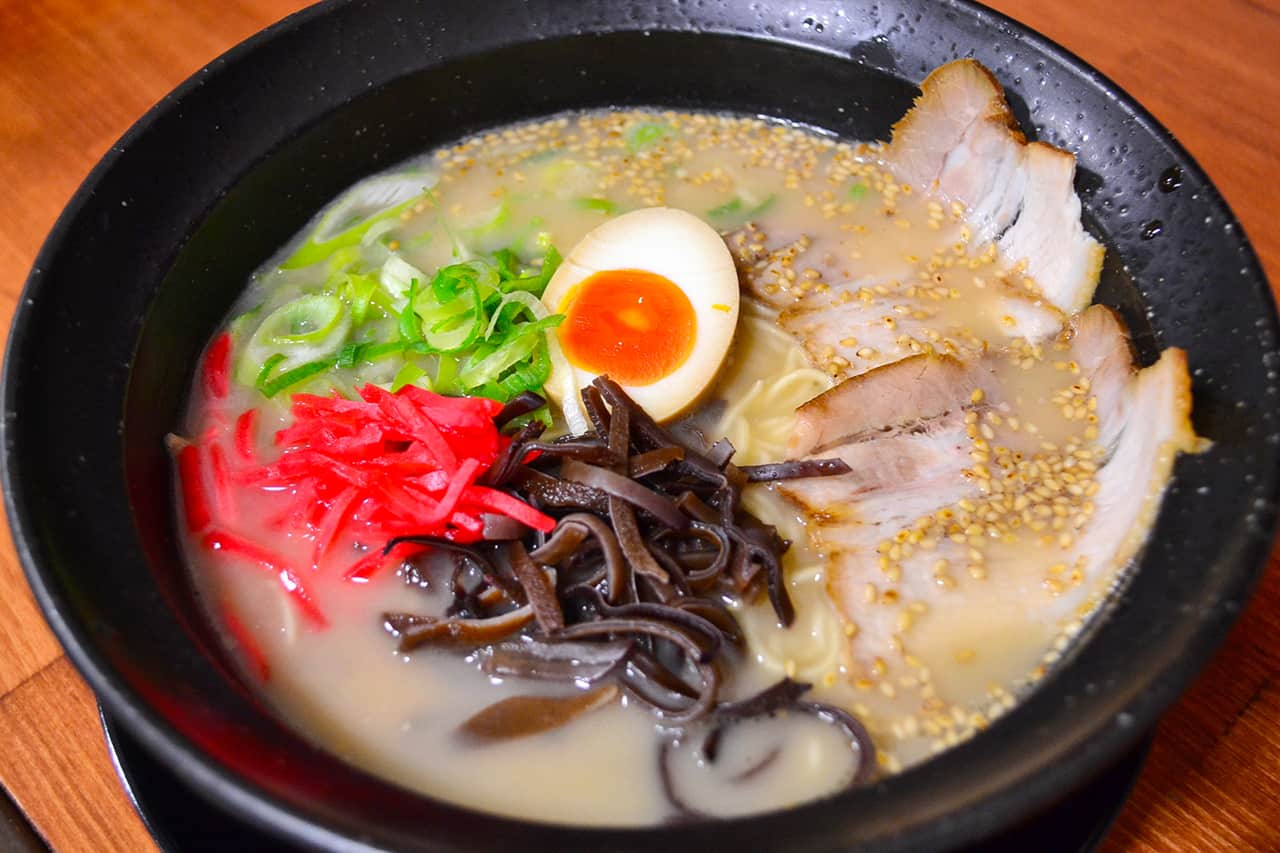 fukuoka food - ราเมนฮากาตะ (Ramen Hakata)