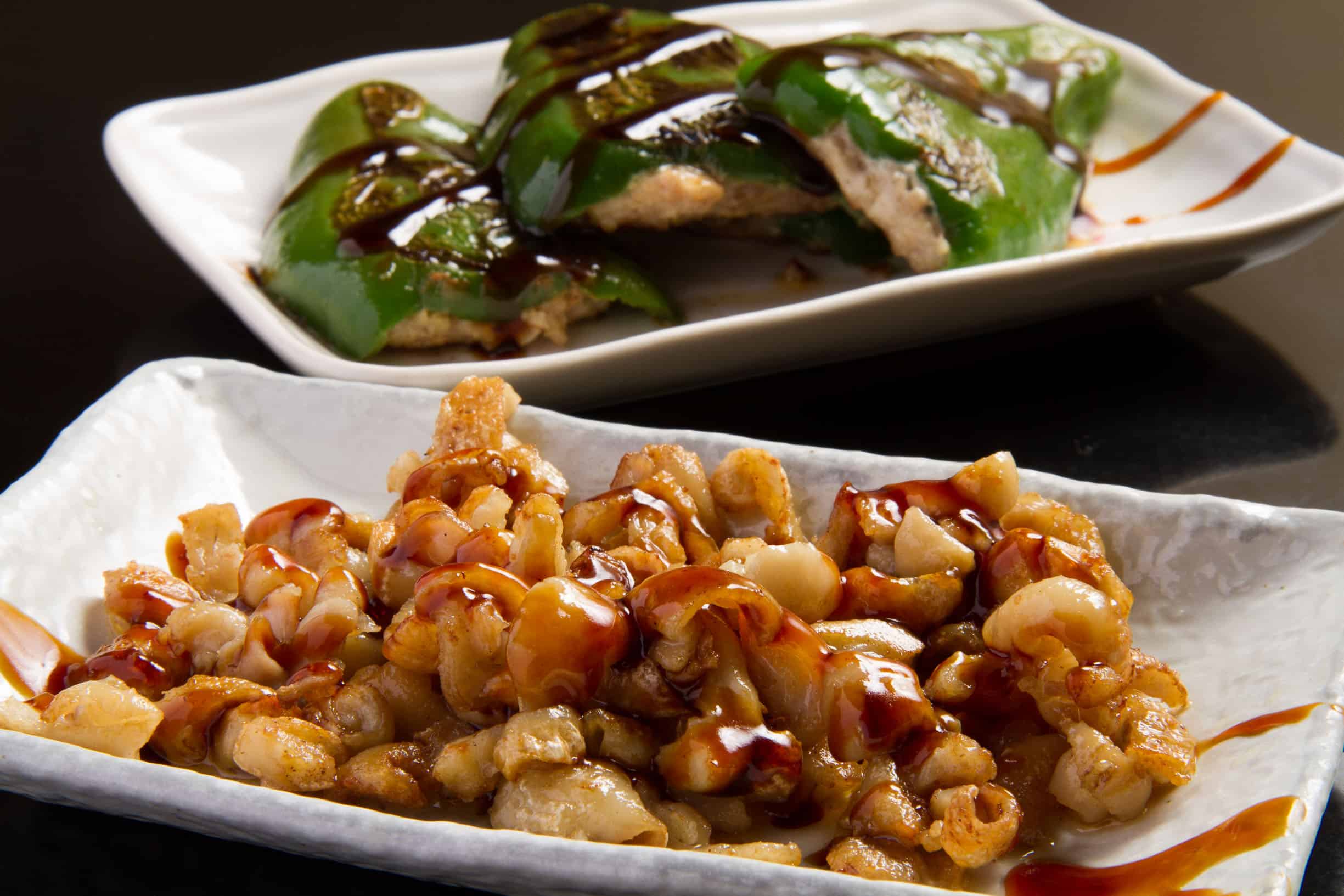 ไก่ย่างอิมาบาริ (Imabari Yakitori) ไก่ย่างสูตรเฉพาะของเมืองอิมาบาริ (Imabari) จังหวัดเอฮิเมะ (Ehime)