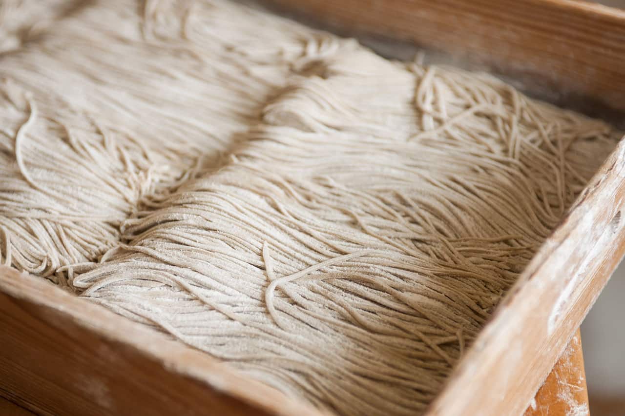 อิซุชิโซระโซบะ