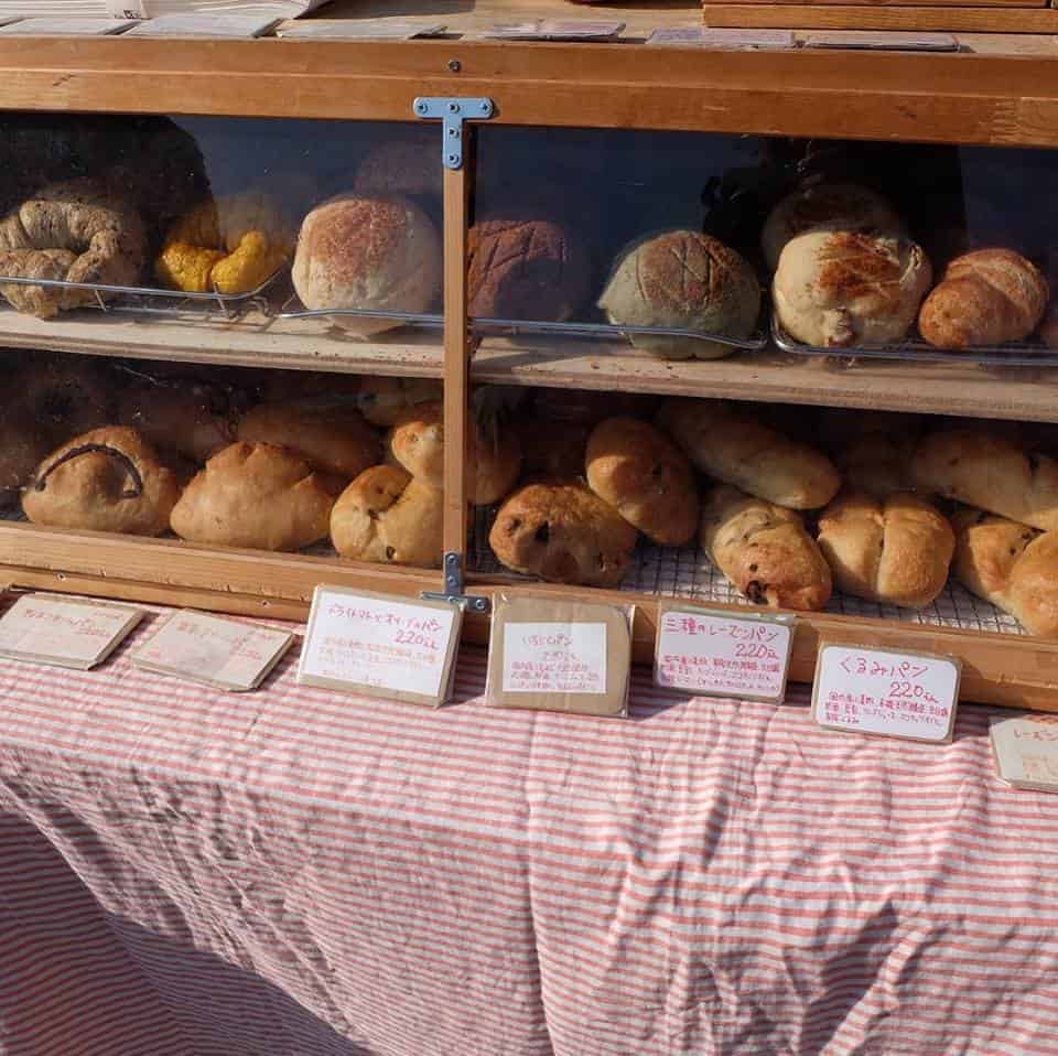 ร้านขนมปัง ที่ตลาดออแกนิก (Kochi Organic Market)