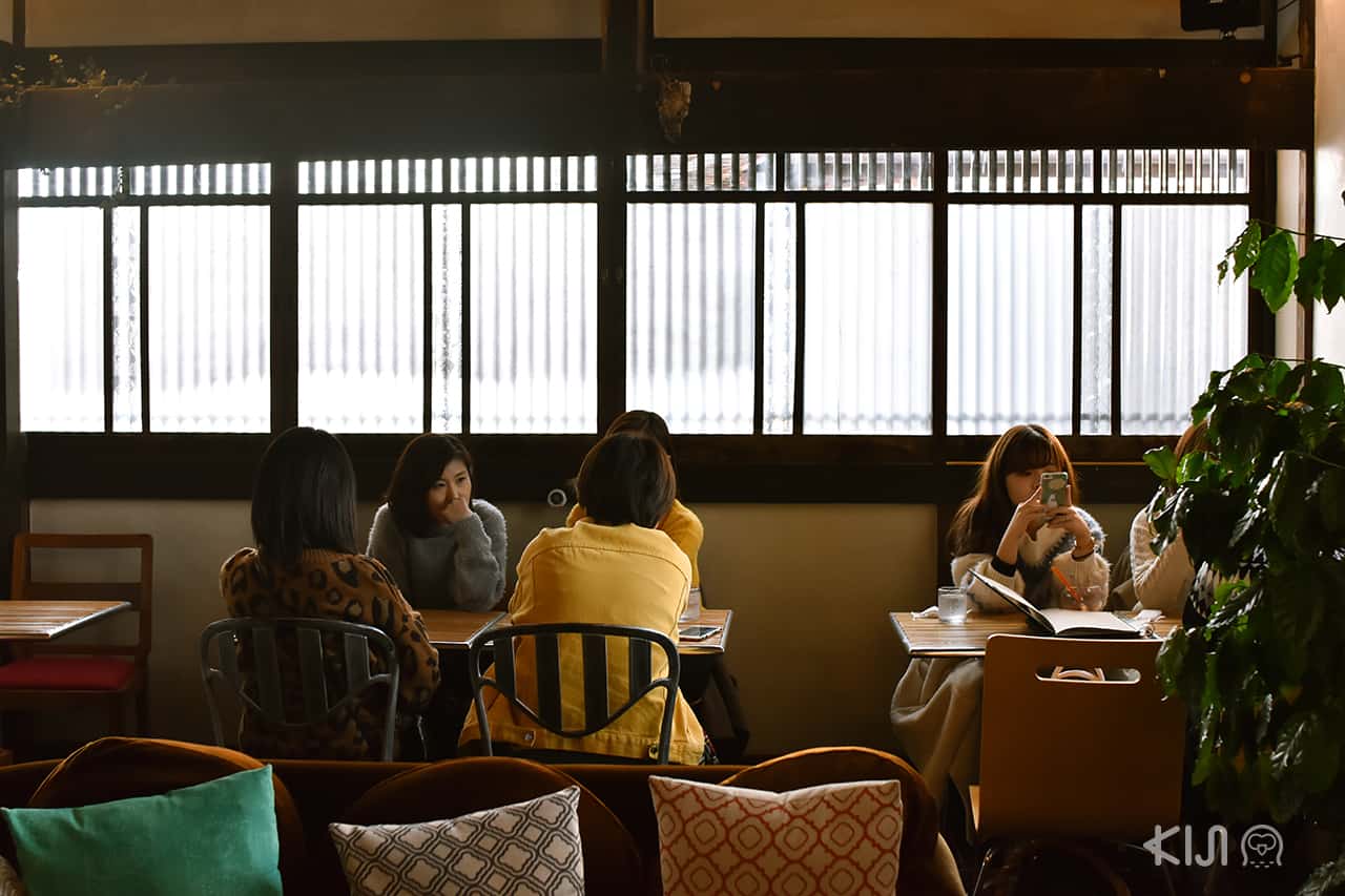 บรรยากาศภายในร้าน Café Hackberry