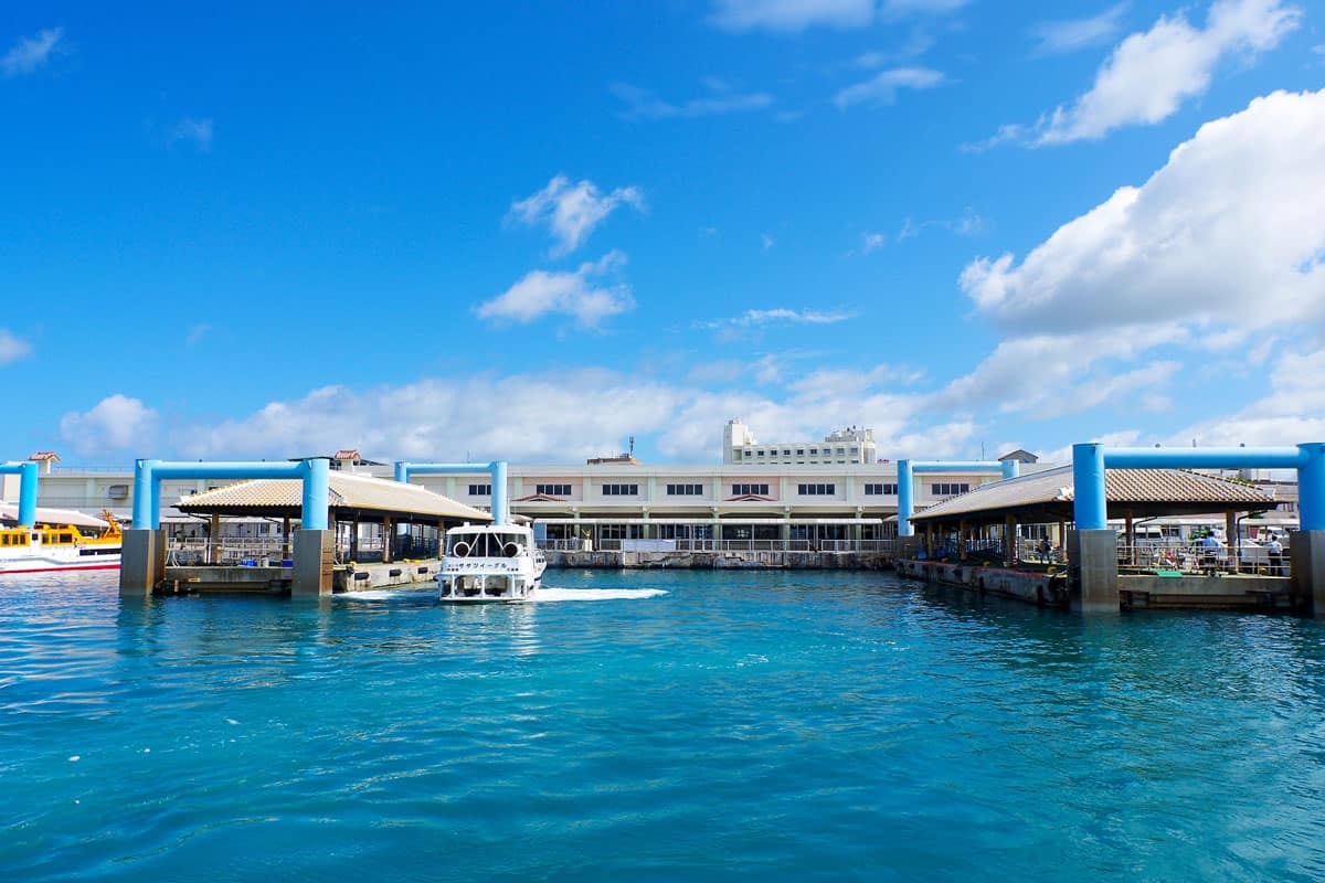 สนามบินอิชิกาคิ (Ishigaki Airport) at Okinawa