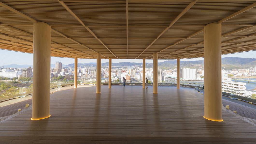 จุดชมวิวเมืองฮิโรชิม่าบน Hiroshima Orizuru Tower