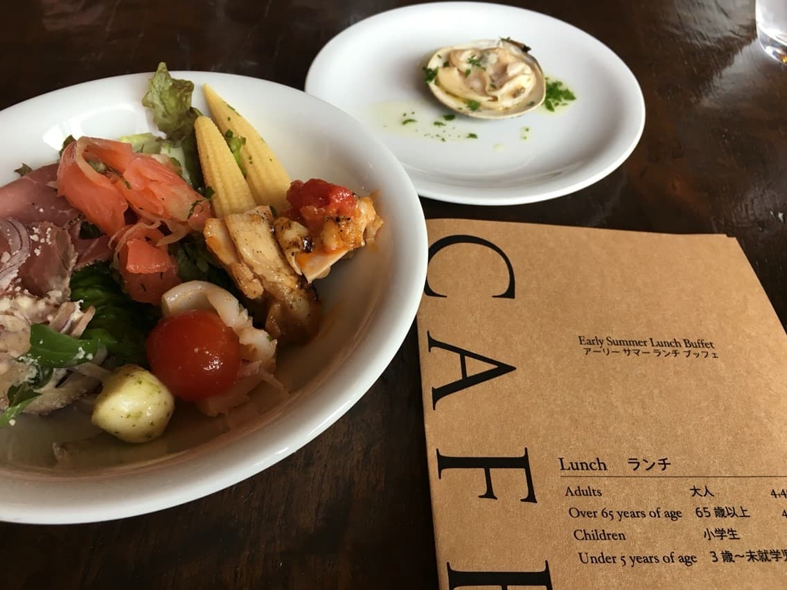 ร้าน บุฟเฟ่ต์ จากย่าน ชินจูกุ (Shinjuku) - Hyatt Regency Tokyo Caffè (ハイアットリージェンシー東京 カフェ)