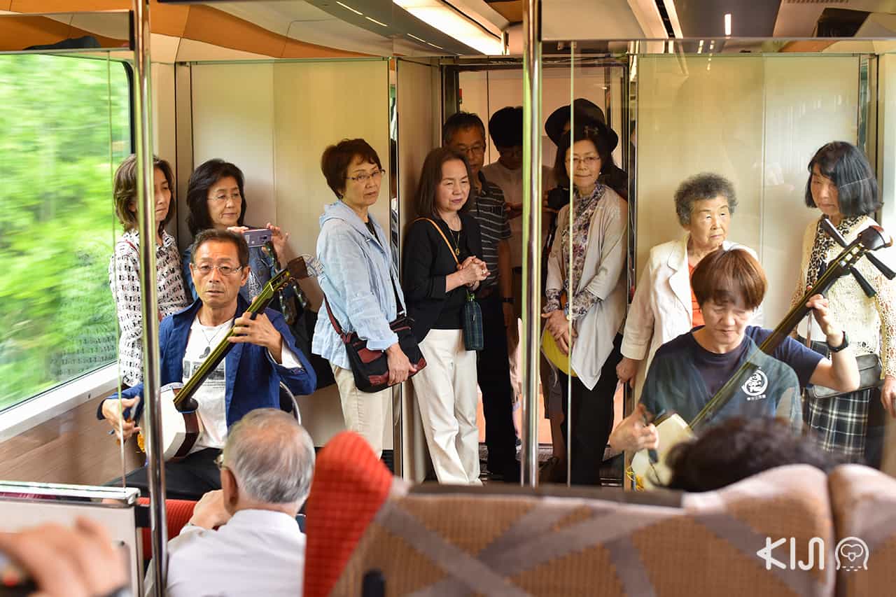 การบรรเลงเครื่องสายซามิเซ็น (Shamisen) - JR East Pass Tohoku Area (Resort Shirakami)
