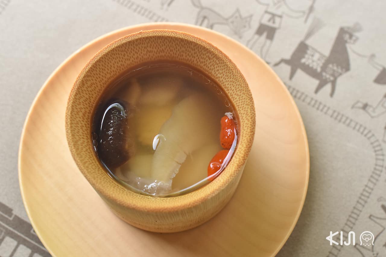 Restaurant Joyful train อาหาร บนรถไฟ Tohoku Emotion