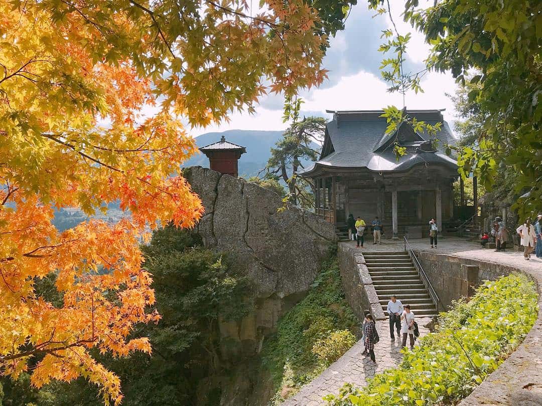 Yamadera Temple ในฤดูใบไม้เปลี่ยนสี 
