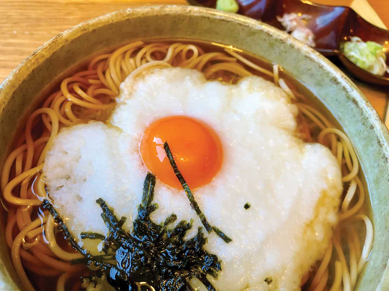 ของอร่อยประจำภูเขาทาคาโอะ Mt.Takao - โทโรโระโซบะ