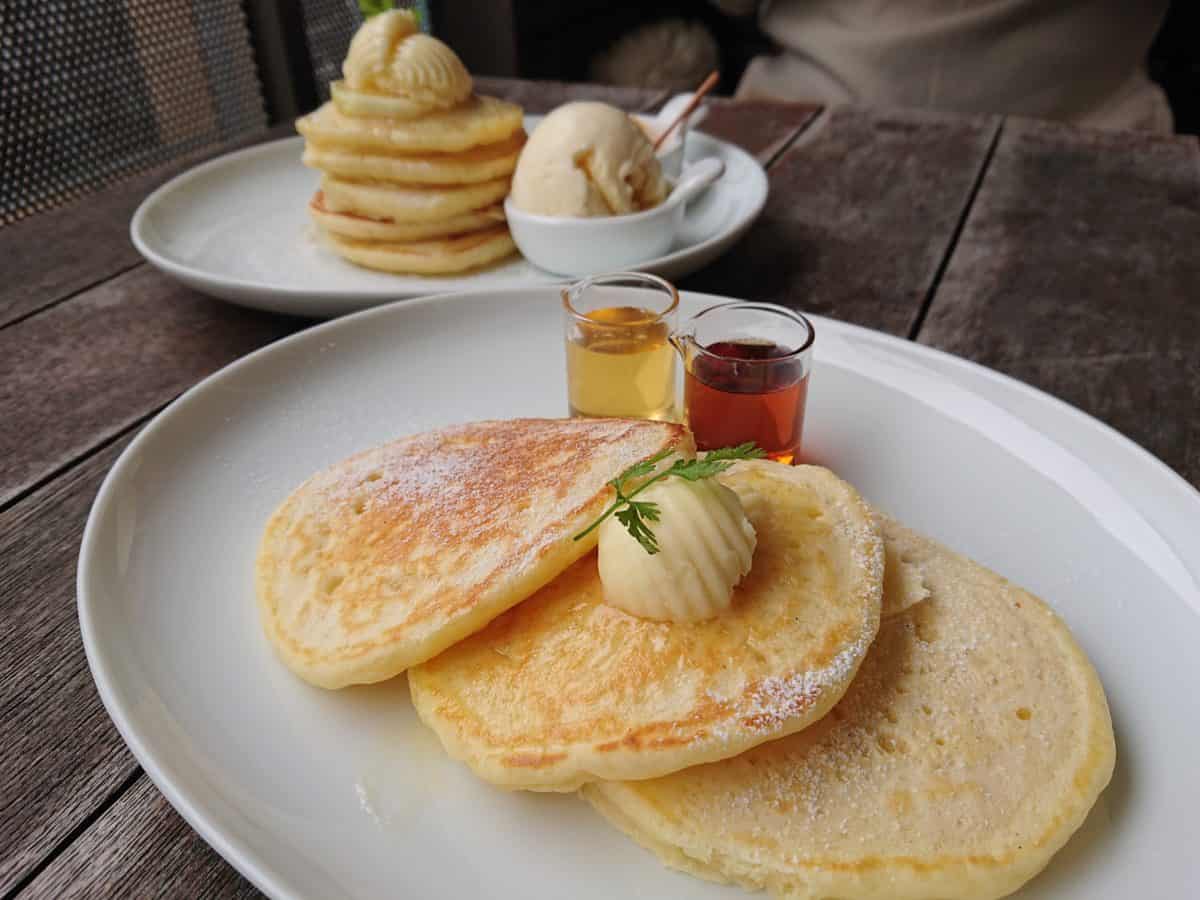 คาเฟ่ ฮาราจุกุ Harajuku และ โอโมเตะซันโด Omotesando - uzna omom