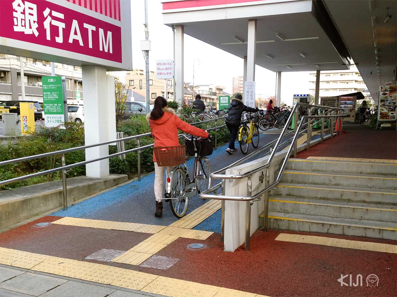 ทางลาดที่ประเทศญี่ปุ่น