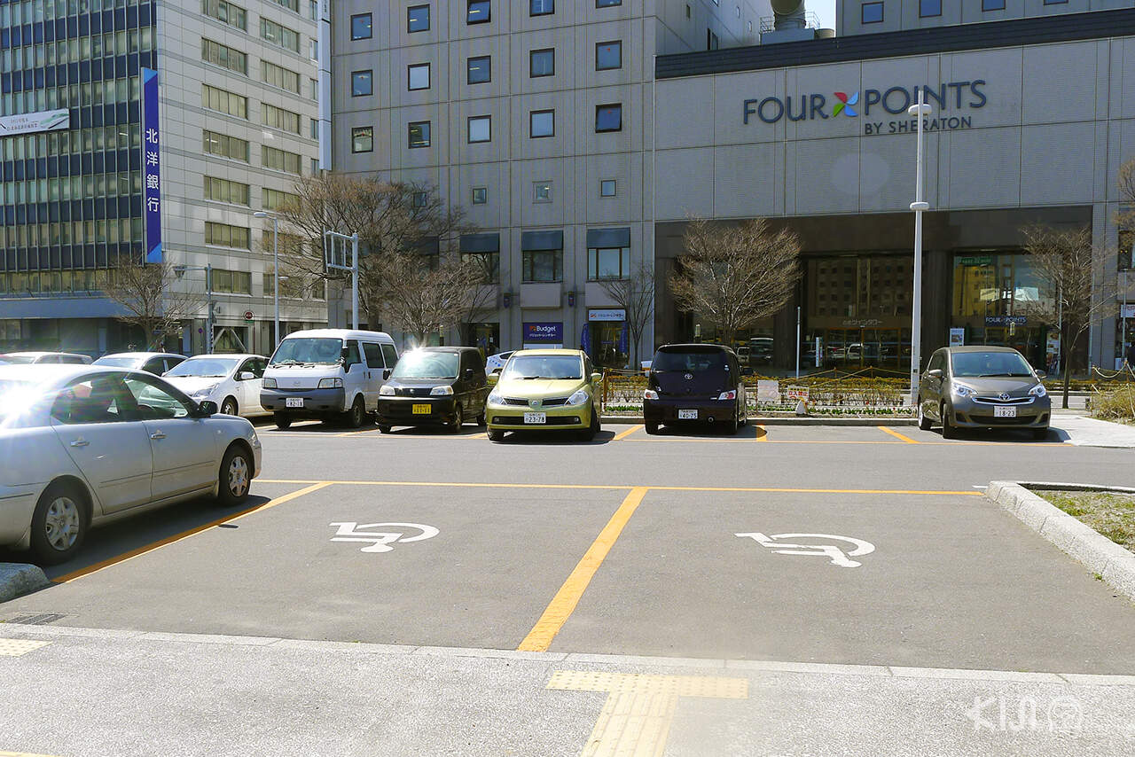 Universal Design ในญี่ปุ่น - Priority Parking