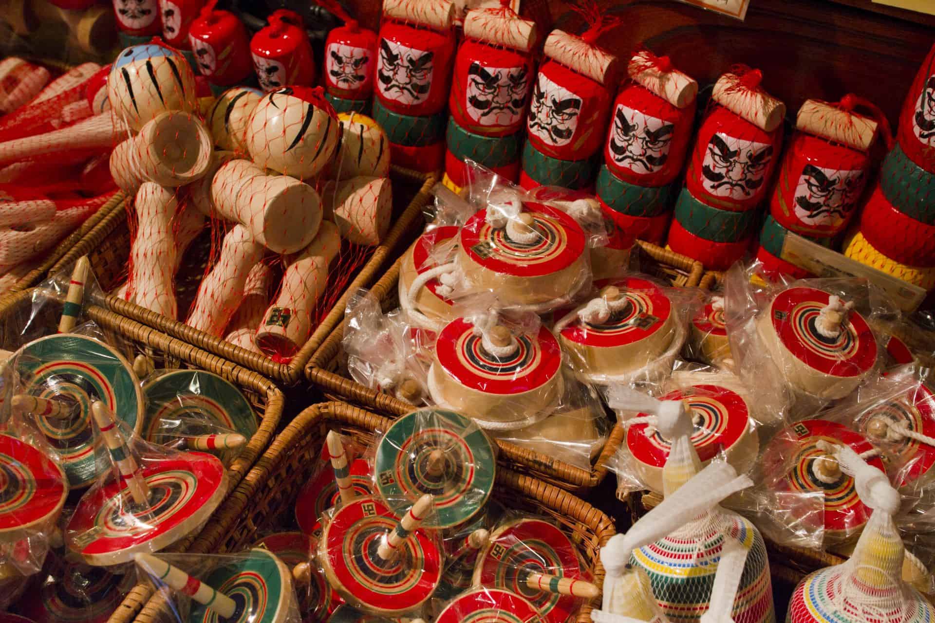 ตลาดโอคาเกะ (Okage Yokocho) จังหวัดมิเอะ (Mie) ของเล่นย้อนยุค