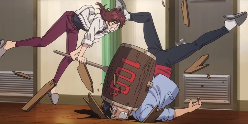 ซาเอบะ เรียว ถูกคู่หูของเขา มากิมุระ คาโอริ สั่งสอนด้วยค้อนยักษ์ 100 ตัน