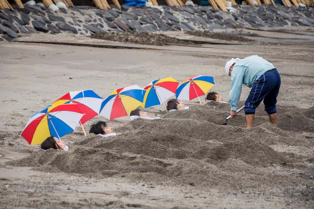 นอนแช่ ออนเซ็นทราย คาโกชิม่า